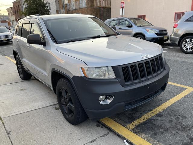 used 2011 Jeep Grand Cherokee car, priced at $4,995