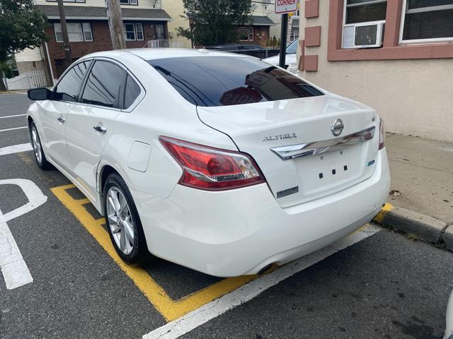 used 2013 Nissan Altima car, priced at $4,995