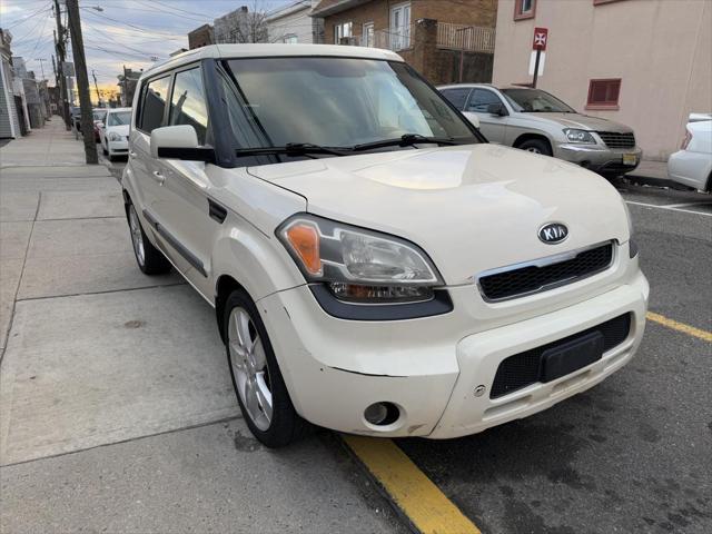 used 2011 Kia Soul car, priced at $2,995