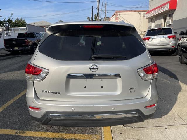 used 2016 Nissan Pathfinder car, priced at $5,995