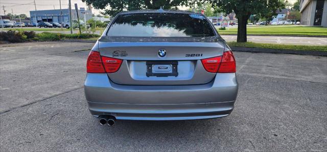 used 2011 BMW 328 car, priced at $8,991