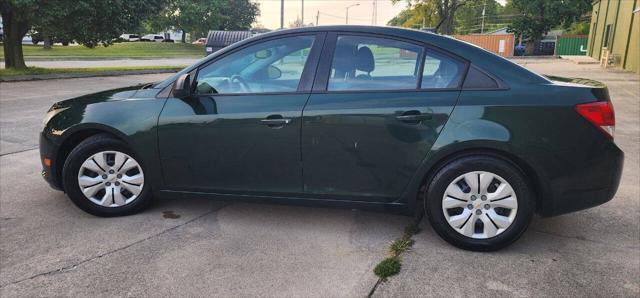 used 2014 Chevrolet Cruze car, priced at $9,491