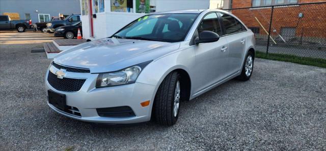 used 2013 Chevrolet Cruze car, priced at $8,491