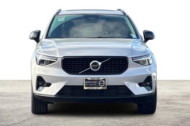 used 2025 Volvo XC40 car, priced at $35,700