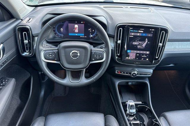 used 2025 Volvo XC40 car, priced at $35,700