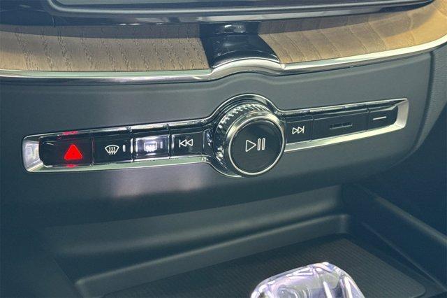 new 2026 Volvo XC60 Plug-In Hybrid car, priced at $68,785