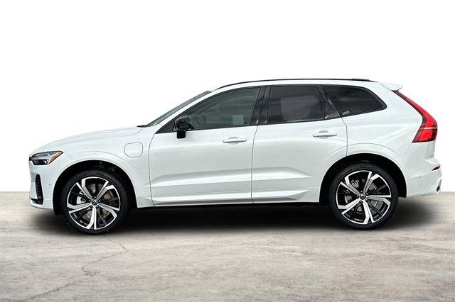 new 2025 Volvo XC60 Plug-In Hybrid car, priced at $68,364