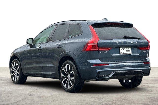 new 2025 Volvo XC60 car, priced at $52,860