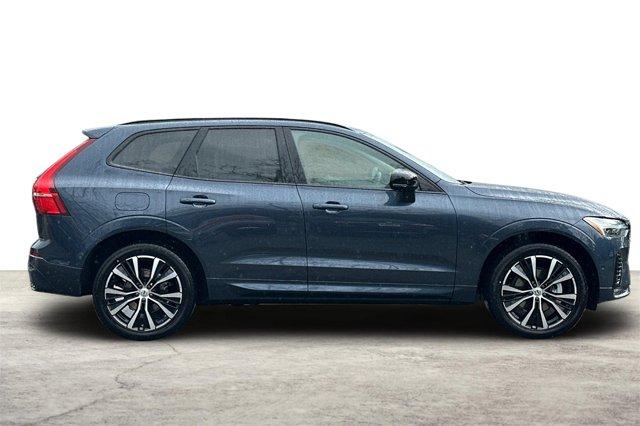 new 2025 Volvo XC60 car, priced at $52,860