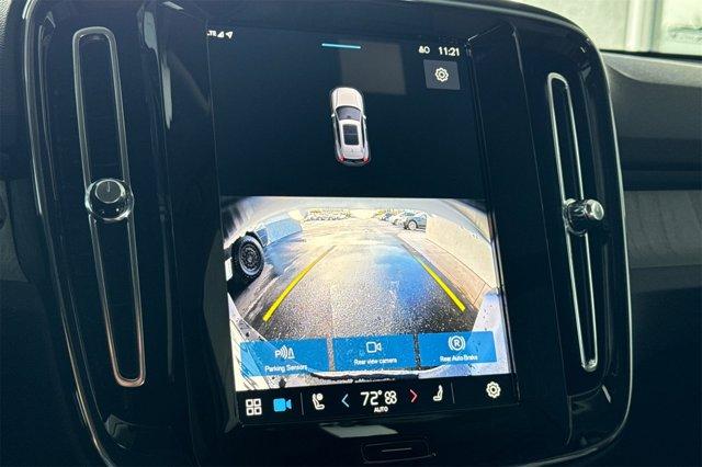 new 2025 Volvo XC40 car, priced at $41,795