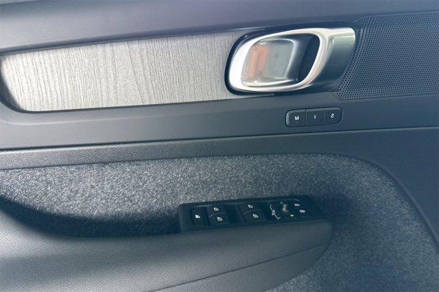 new 2025 Volvo XC40 car, priced at $41,795