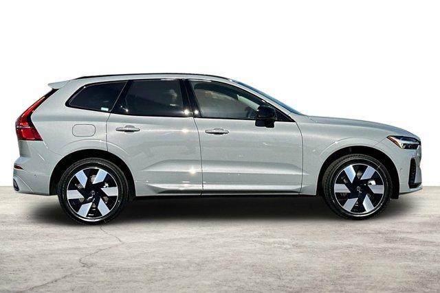 new 2025 Volvo XC60 Plug-In Hybrid car, priced at $66,235