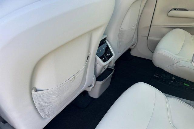 new 2025 Volvo EX90 car, priced at $80,790