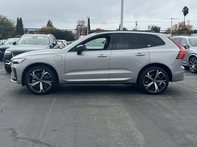 used 2022 Volvo XC60 Recharge Plug-In Hybrid car, priced at $47,995