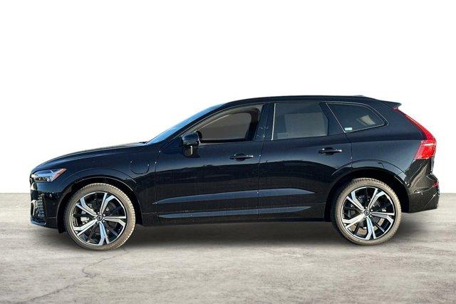 new 2025 Volvo XC60 Plug-In Hybrid car, priced at $68,614