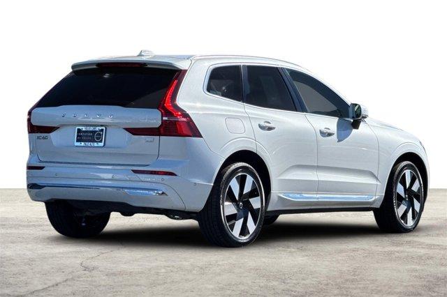 used 2023 Volvo XC60 Recharge Plug-In Hybrid car, priced at $42,000