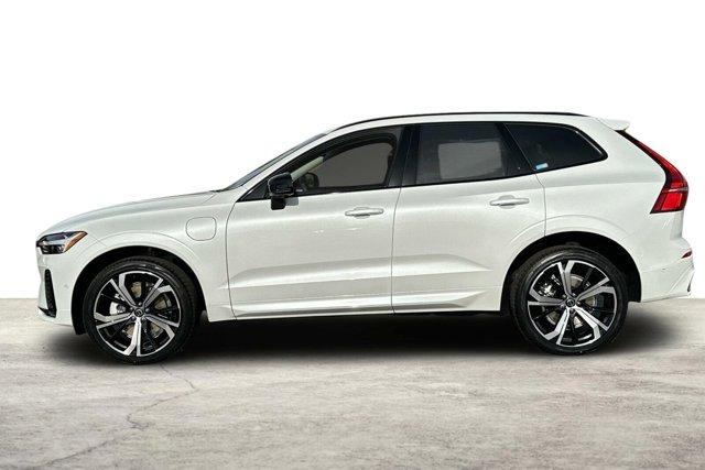 new 2025 Volvo XC60 Plug-In Hybrid car, priced at $71,485