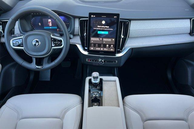 new 2026 Volvo XC90 Plug-In Hybrid car, priced at $81,375