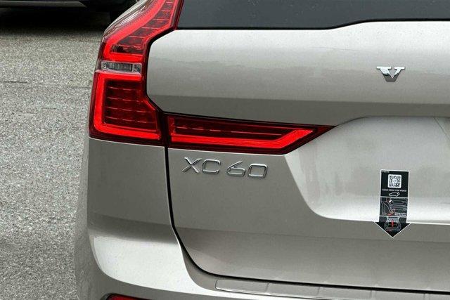 new 2025 Volvo XC60 car, priced at $48,106