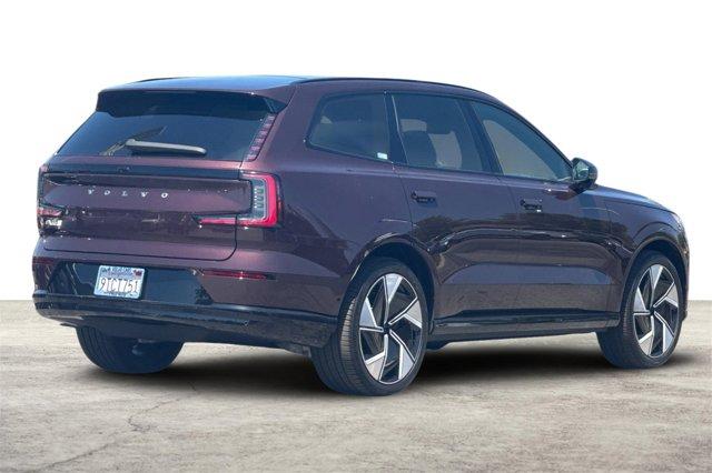 new 2025 Volvo EX90 car, priced at $92,620