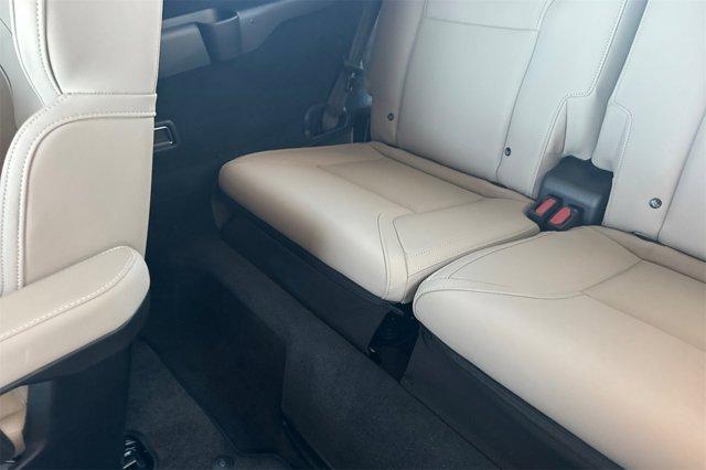 new 2025 Volvo EX90 car, priced at $92,620
