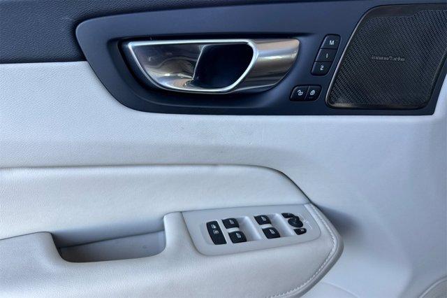 used 2023 Volvo XC60 car, priced at $32,659