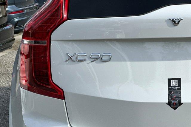 new 2025 Volvo XC90 car, priced at $64,301