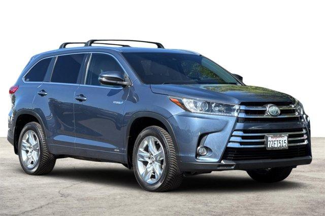 used 2017 Toyota Highlander car, priced at $29,000