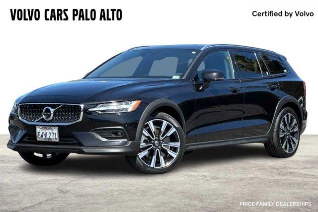 used 2021 Volvo V60 Cross Country car, priced at $36,995