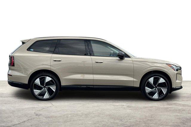 new 2025 Volvo EX90 car, priced at $88,045