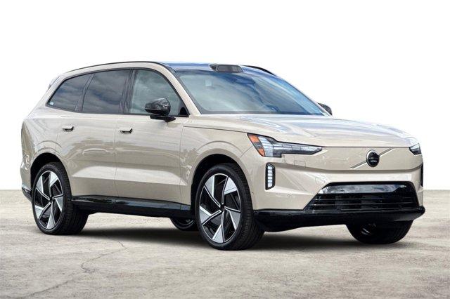 new 2025 Volvo EX90 car, priced at $88,045
