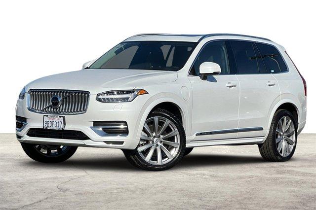 used 2022 Volvo XC90 Recharge Plug-In Hybrid car, priced at $57,000