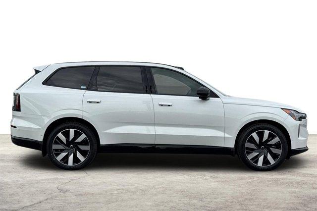 new 2025 Volvo EX90 car, priced at $82,355