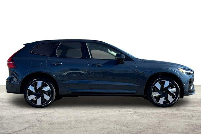 new 2025 Volvo XC60 Plug-In Hybrid car, priced at $66,625