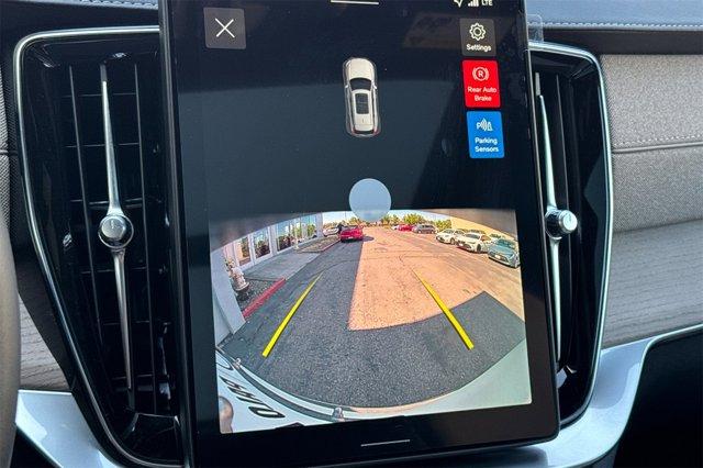 new 2026 Volvo XC90 car, priced at $62,430