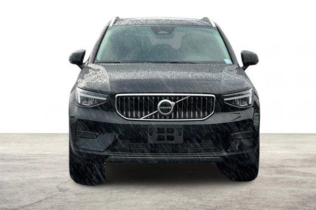 new 2025 Volvo XC40 car, priced at $43,941