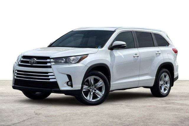 used 2019 Toyota Highlander car, priced at $31,000