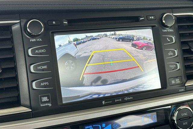 used 2019 Toyota Highlander car, priced at $31,000