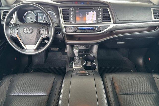 used 2019 Toyota Highlander car, priced at $31,000