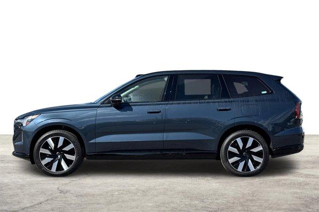 new 2025 Volvo EX90 car, priced at $84,395
