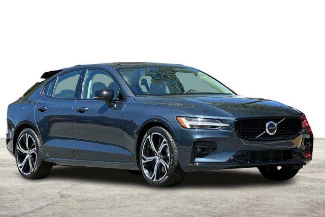 new 2024 Volvo S60 car, priced at $45,845