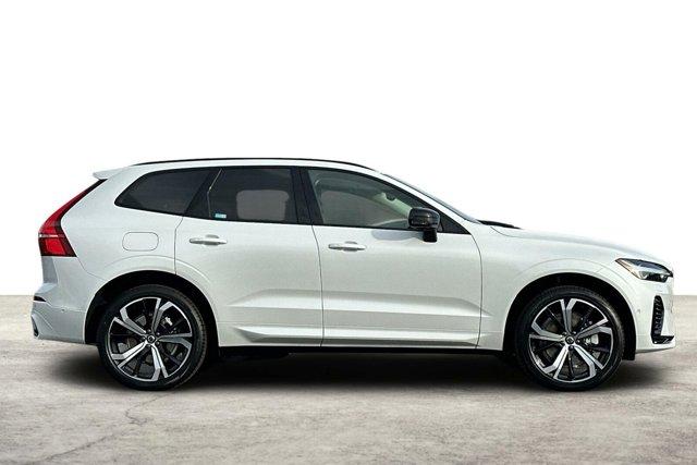 new 2025 Volvo XC60 Plug-In Hybrid car, priced at $73,470