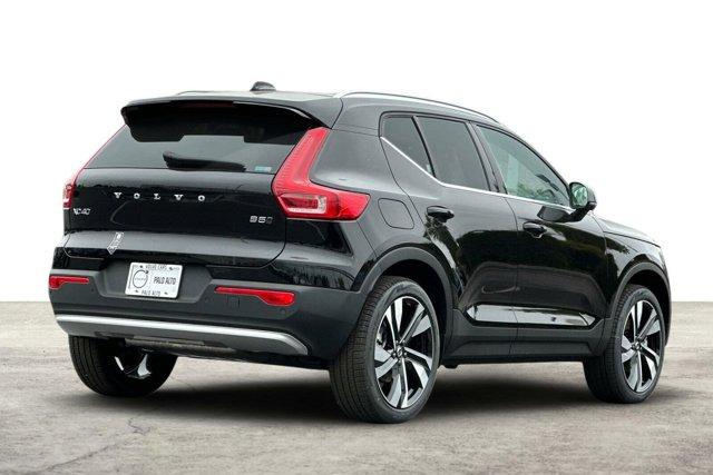 new 2024 Volvo XC40 car, priced at $47,696