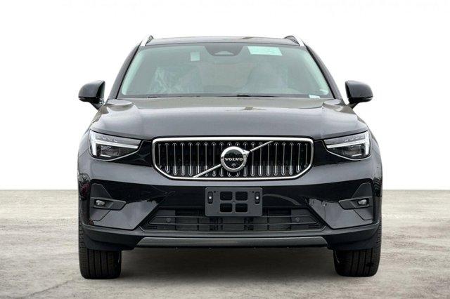 new 2024 Volvo XC40 car, priced at $45,904