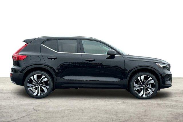 new 2024 Volvo XC40 car, priced at $47,696