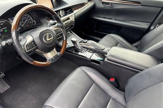 used 2016 Lexus ES 300h car, priced at $19,995