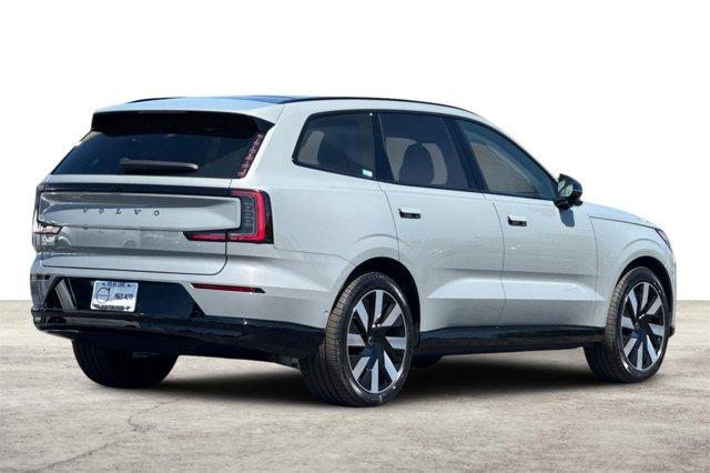 new 2025 Volvo EX90 car, priced at $86,620