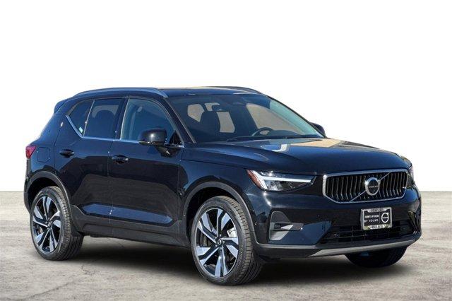 used 2025 Volvo XC40 car, priced at $36,992