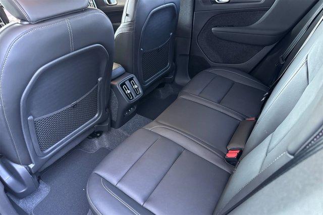 new 2025 Volvo XC40 car, priced at $42,765