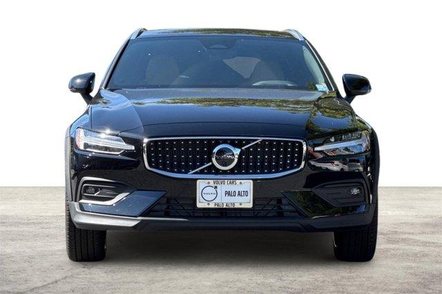 new 2025 Volvo V60 Cross Country car, priced at $58,775